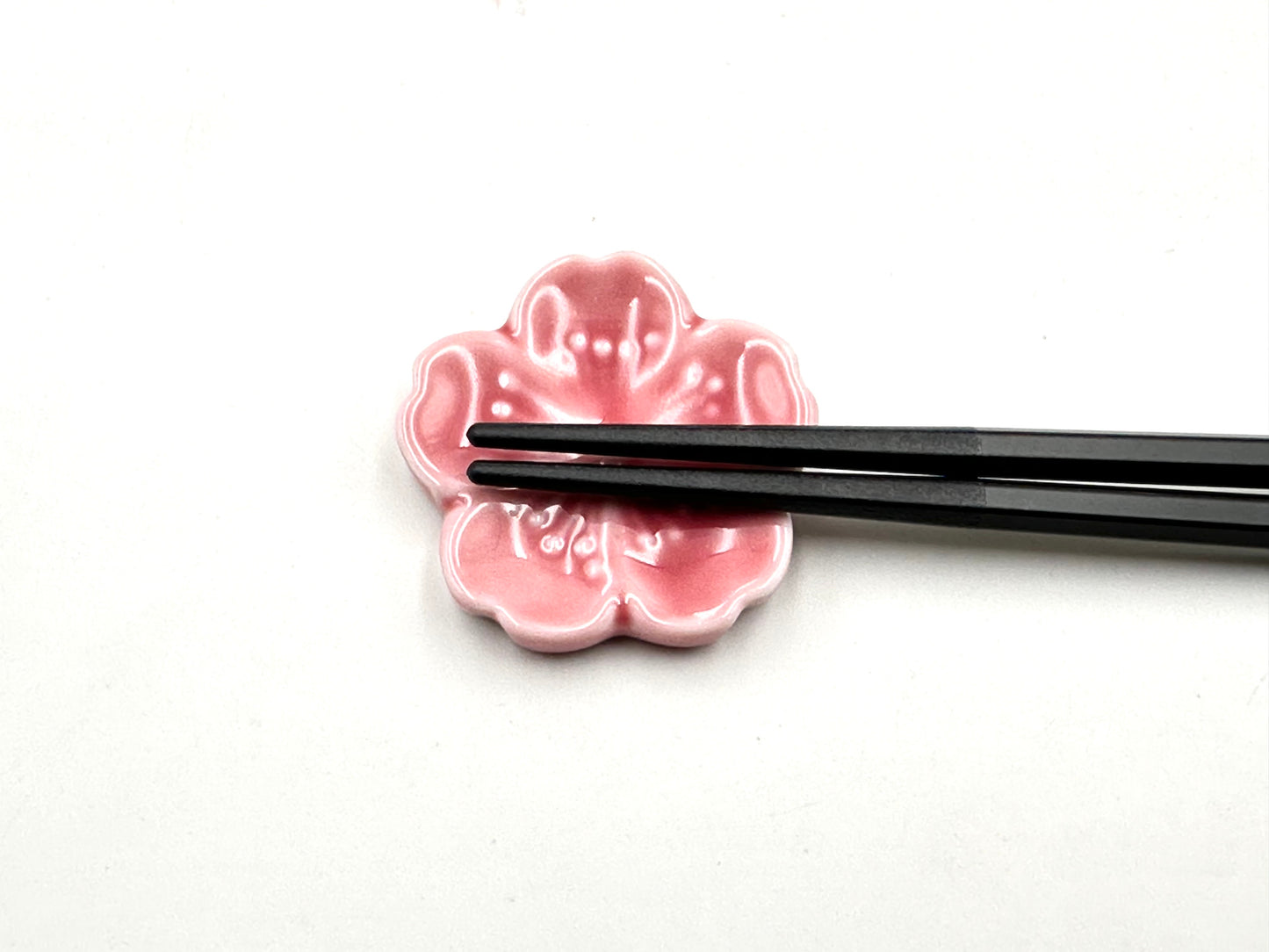 Sakura chopstick rest