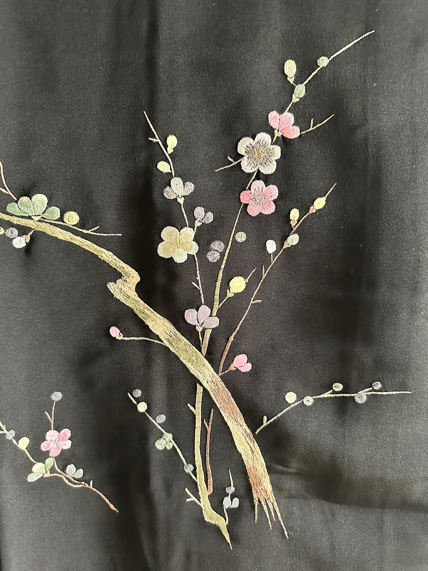 Haori fiori di pruno ricamato