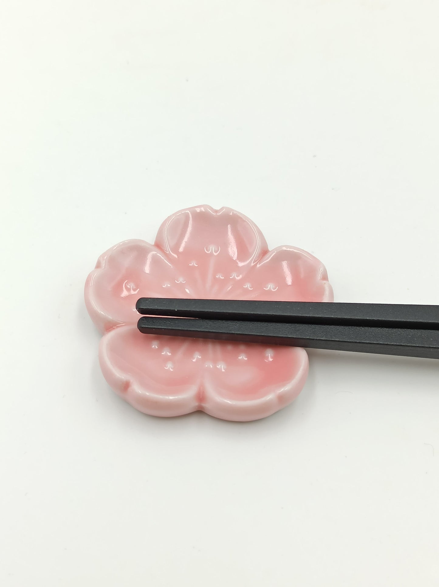 Sakura chopstick rest