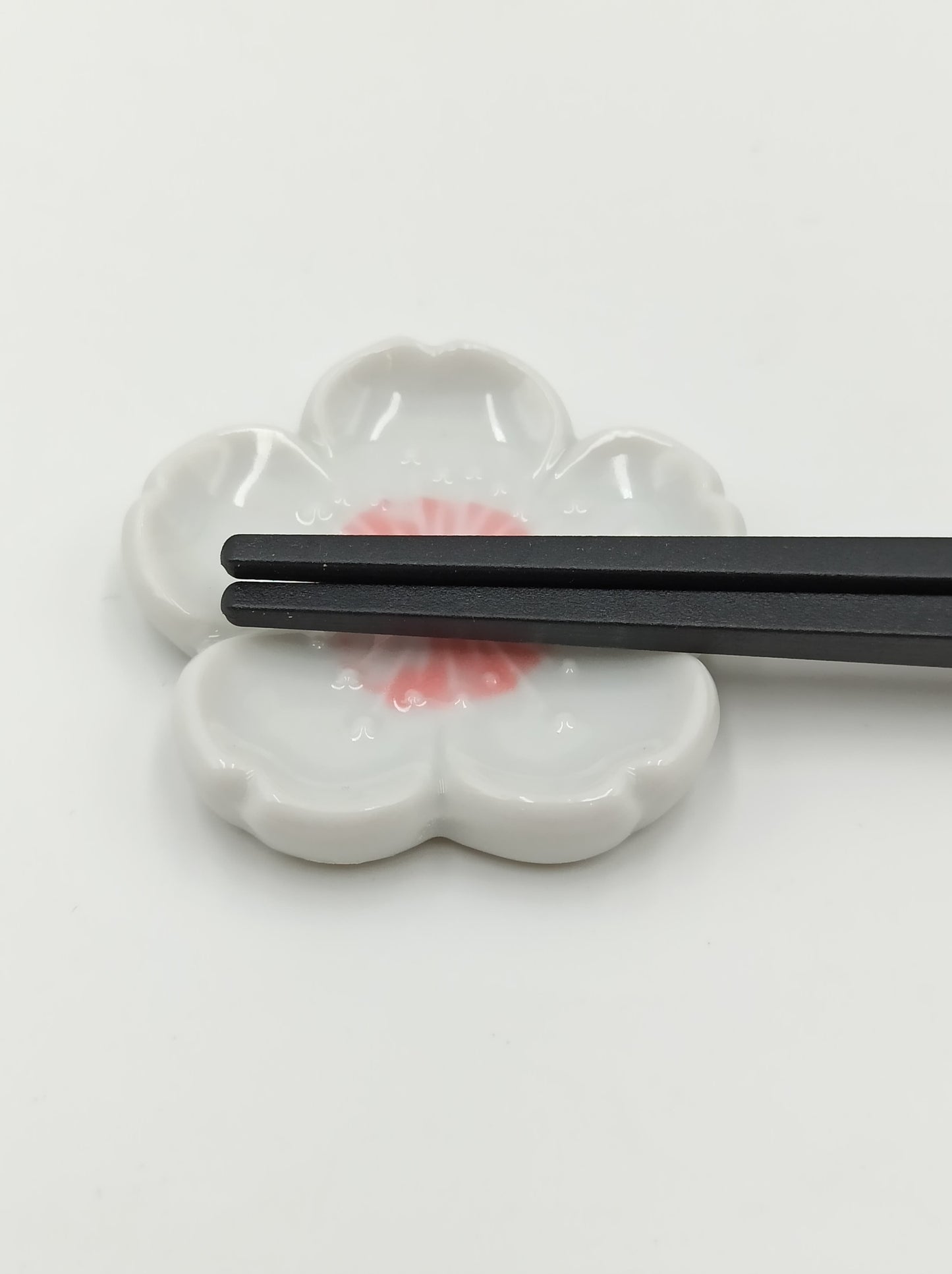 Sakura chopstick rest