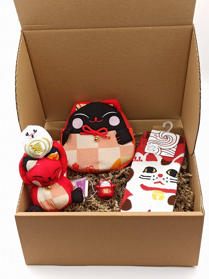 Neko Box Red & Black