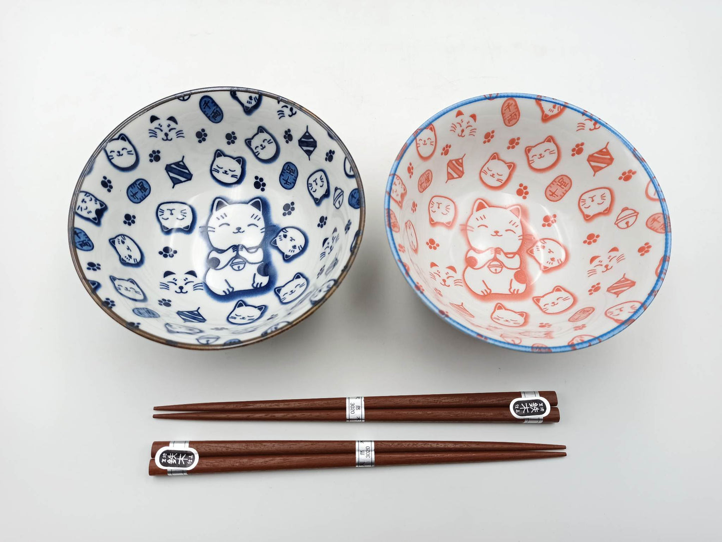 Maneki neko bowls set + chopsticks